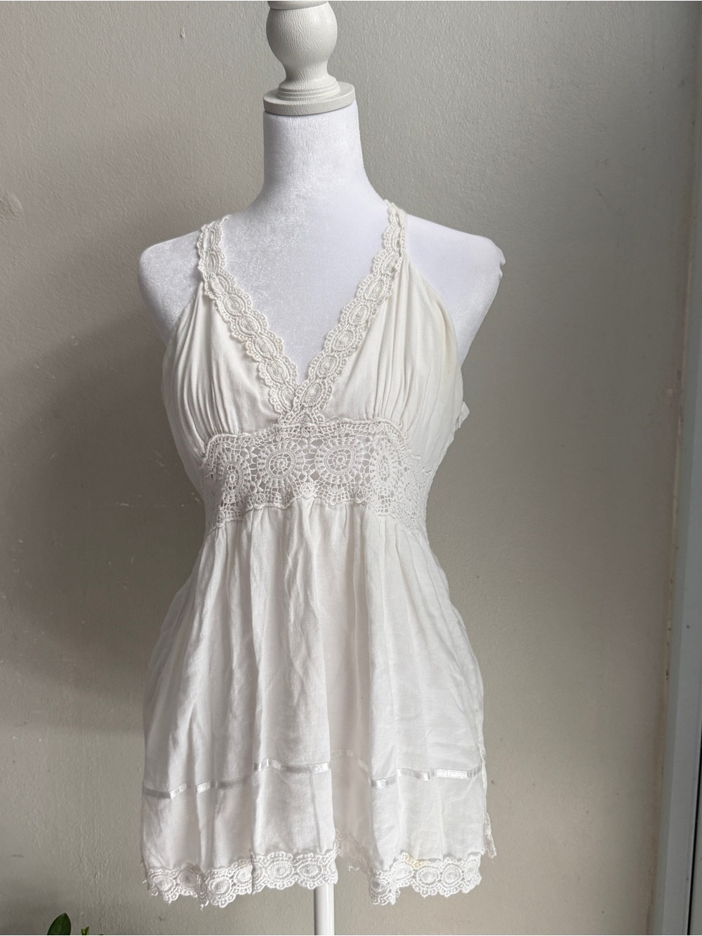 White Lace Trim V-Neck Summer Top
